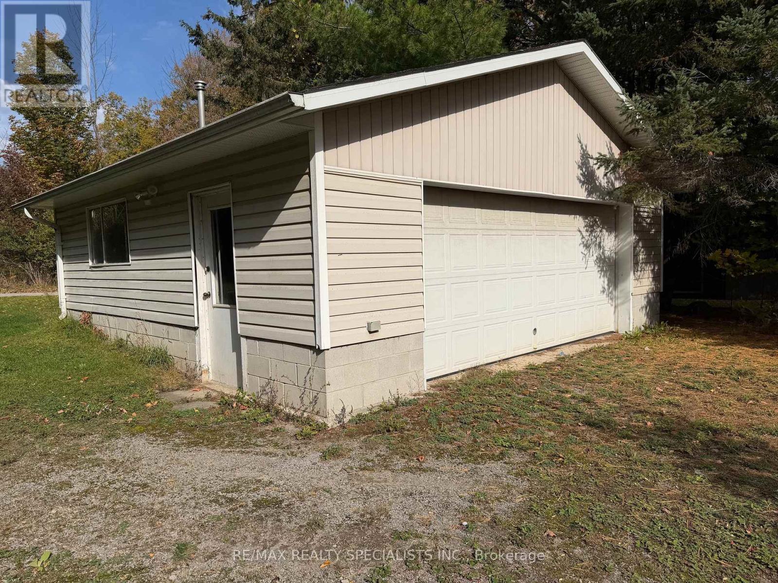 755 BALSAM LAKE DRIVE - 36