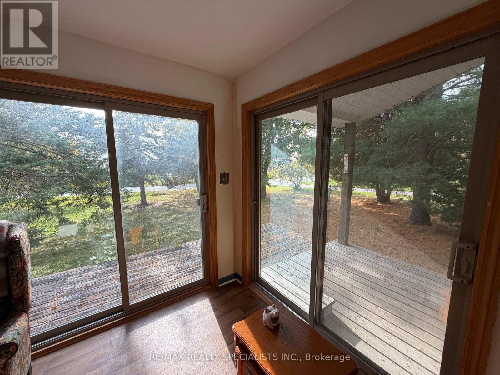 755 BALSAM LAKE DRIVE - 9