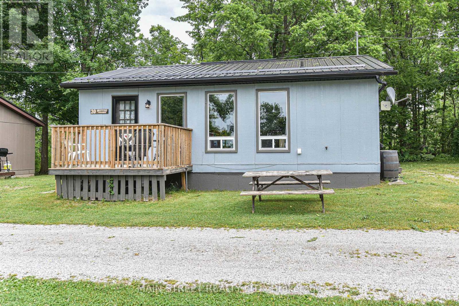 #20 230 LAKE DALRYMPLE ROAD - 1