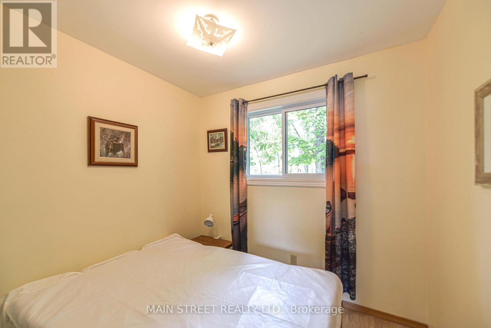 #20 230 LAKE DALRYMPLE ROAD - 35