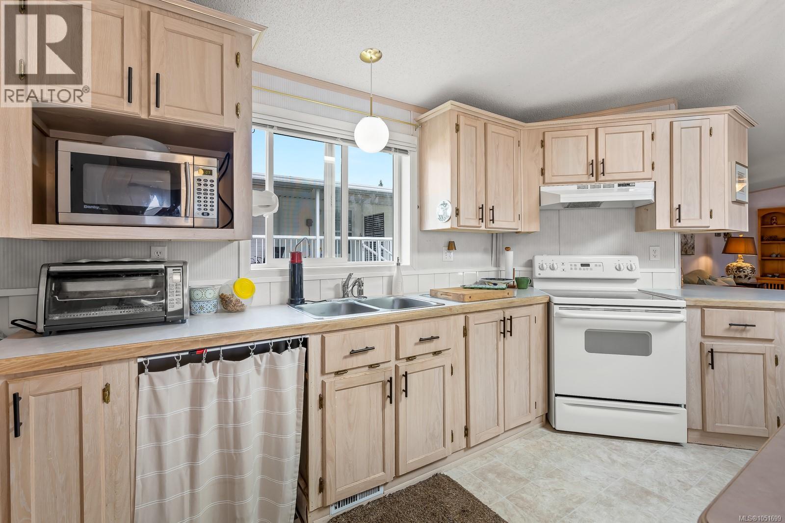 11 4714 Muir Rd, Courtenay