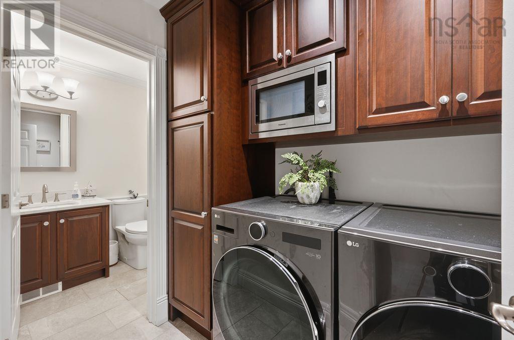 Property 23 of 50 of 248 Kingswood Drive
