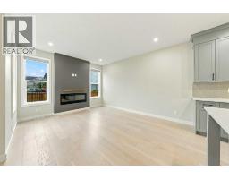 14 Rivercrest Common - photo 5