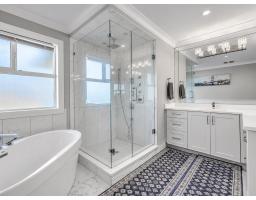 15949 39a Avenue, Surrey, BC V3Z0Y3 Photo 22