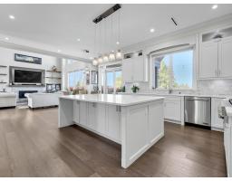 15949 39a Avenue, Surrey, BC V3Z0Y3 Photo 13