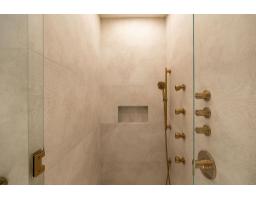 15679 Roper Avenue, White Rock, BC V4B2G9 Photo 31