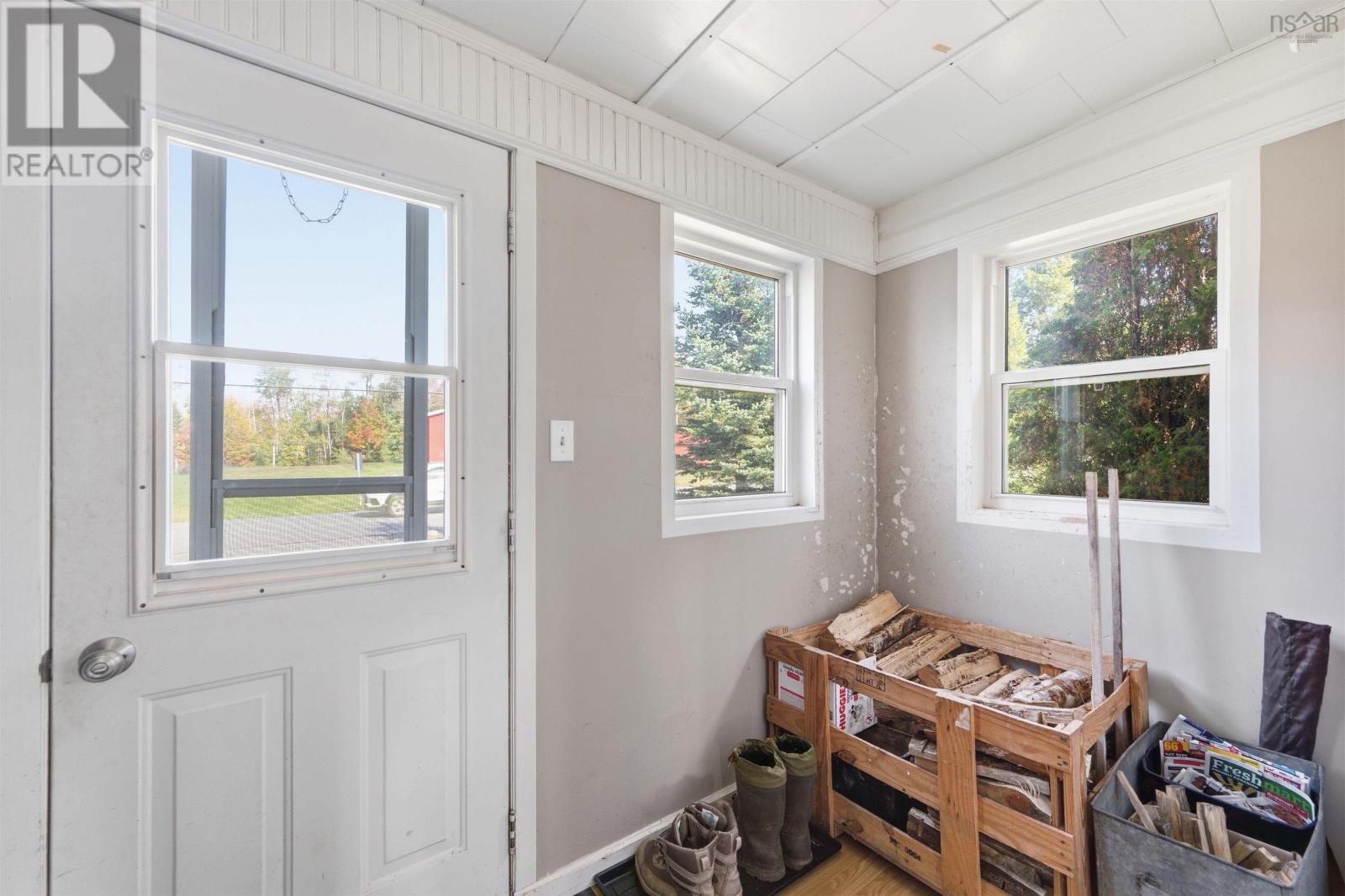 Property 4 of 52 of 1462 East Dalhousie Road