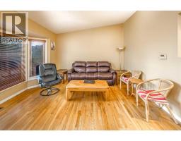 28 Hawkcliff Place NW - photo 2