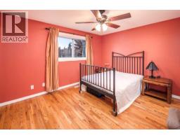 28 Hawkcliff Place NW - photo 10