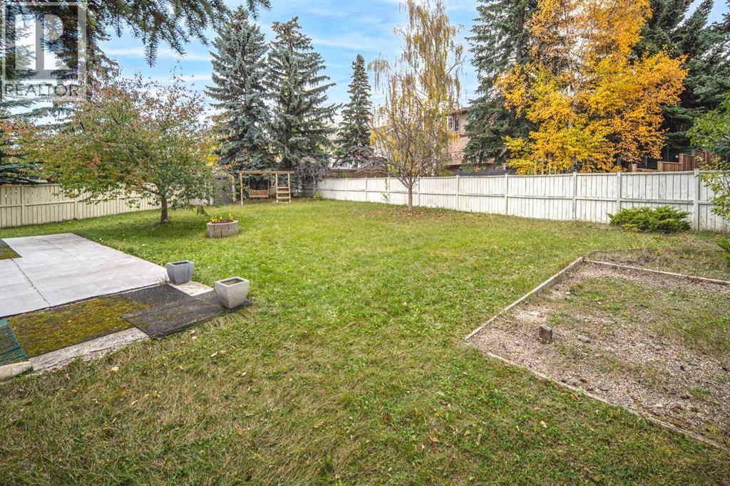 28 Hawkcliff Place NW - 25