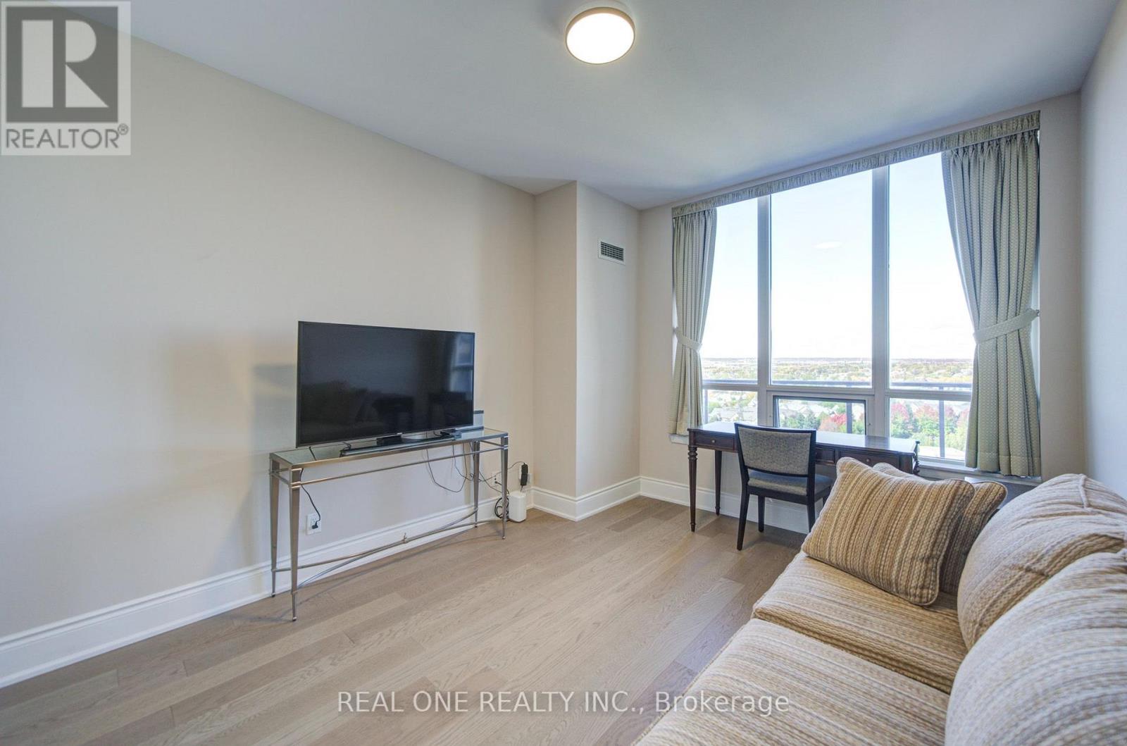 Ph55- 23 Cox Boulevard, Markham, ON photo 19