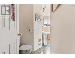 13631 Highway 1, Hants Border, NS B0P1P0 Photo 18