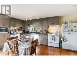 13631 Highway 1, Hants Border, NS B0P1P0 Photo 15