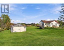 13631 Highway 1, Hants Border, NS B0P1P0 Photo 8