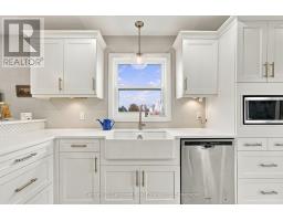 312 Badgley Road, Prince Edward County, ON K0K1L0 Photo 14