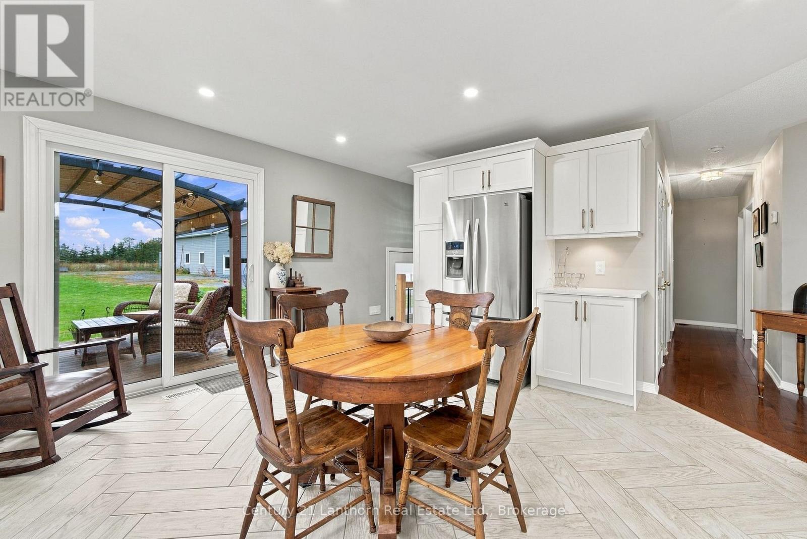 312 Badgley Road, Prince Edward County, ON photo 17