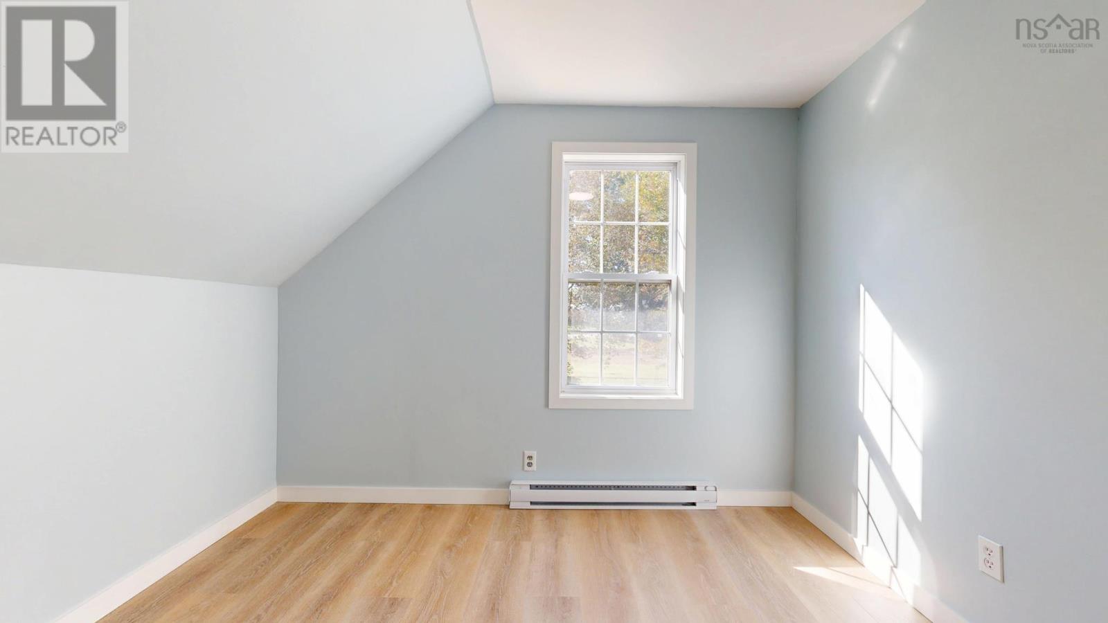 272 Bridge Street - 25