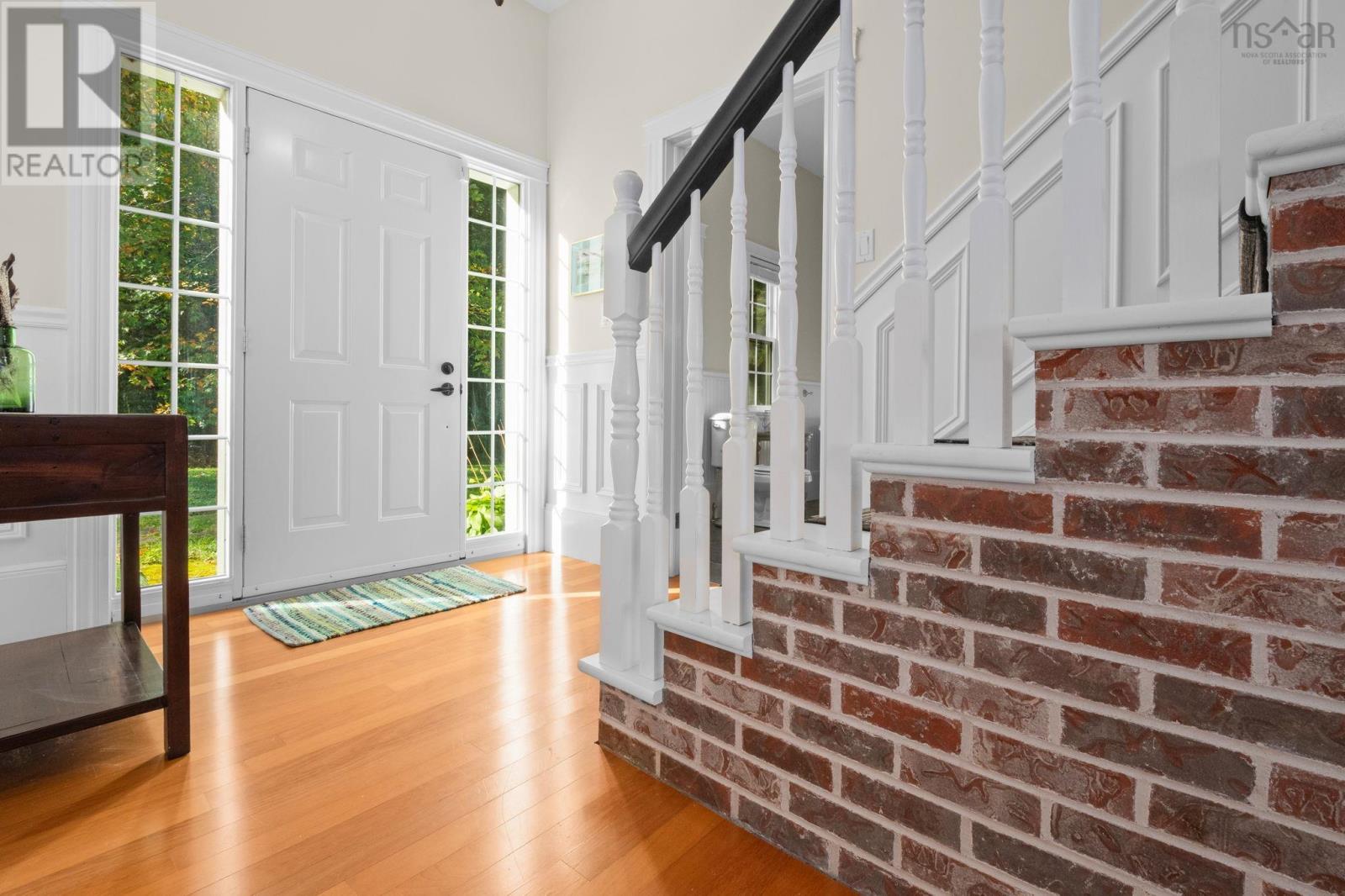 267 Chalet Drive - 6
