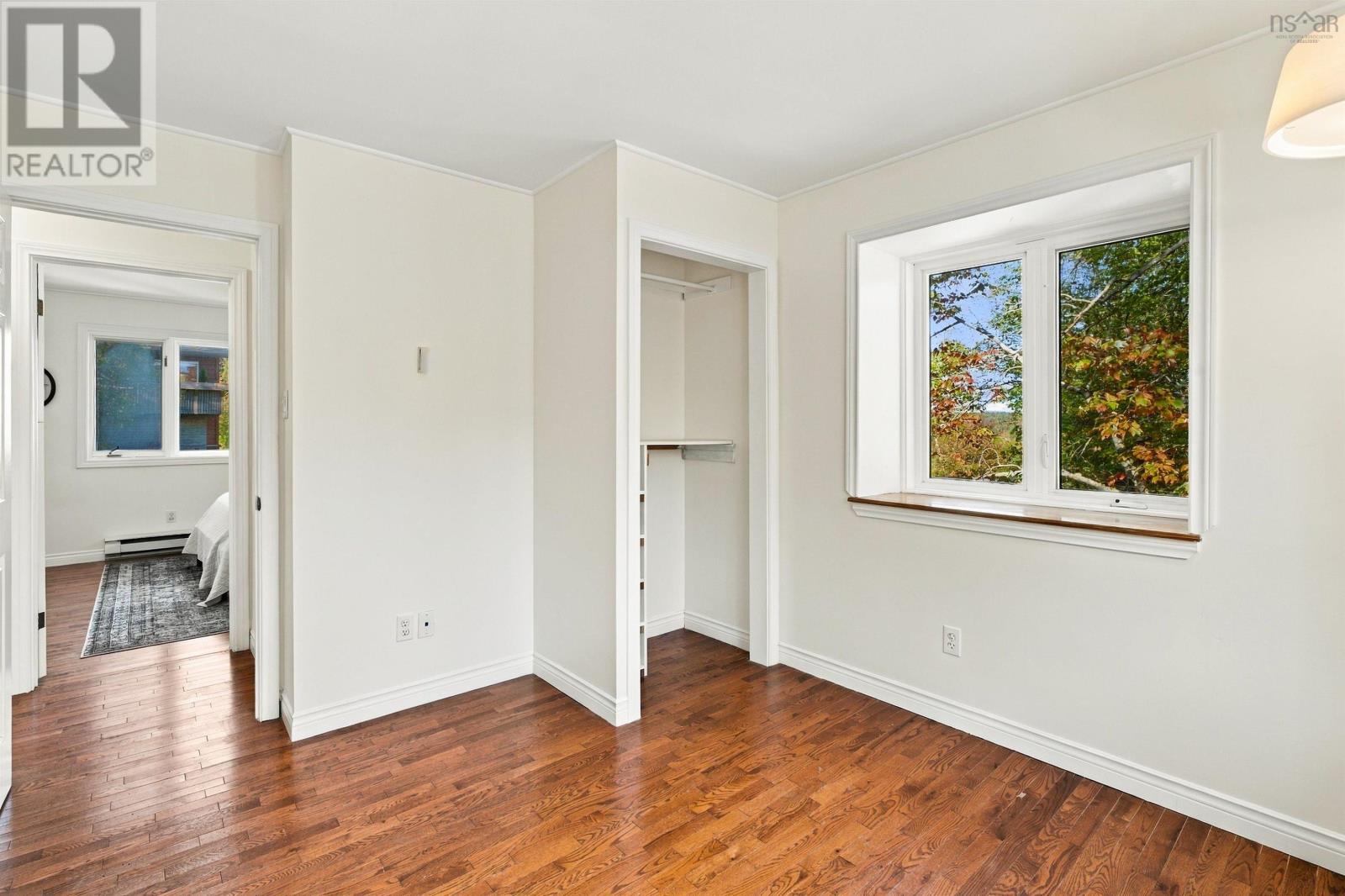 Property 25 of 51 of 39 Parkdale Avenue
