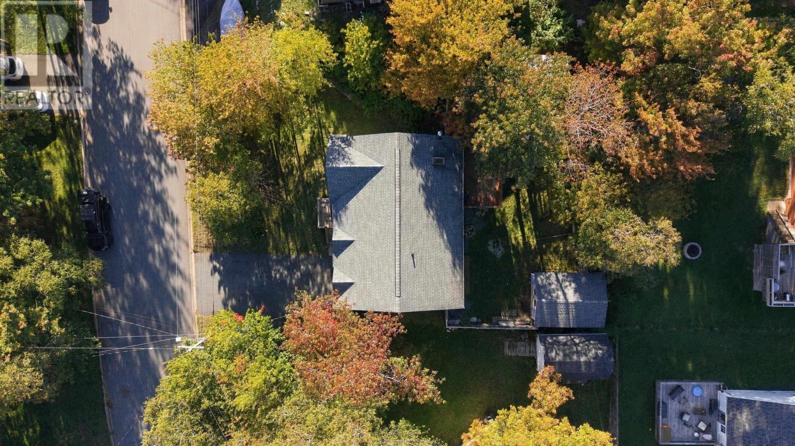 39 Parkdale Avenue - 43