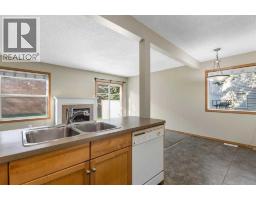 51 Eversyde Court SW - photo 6