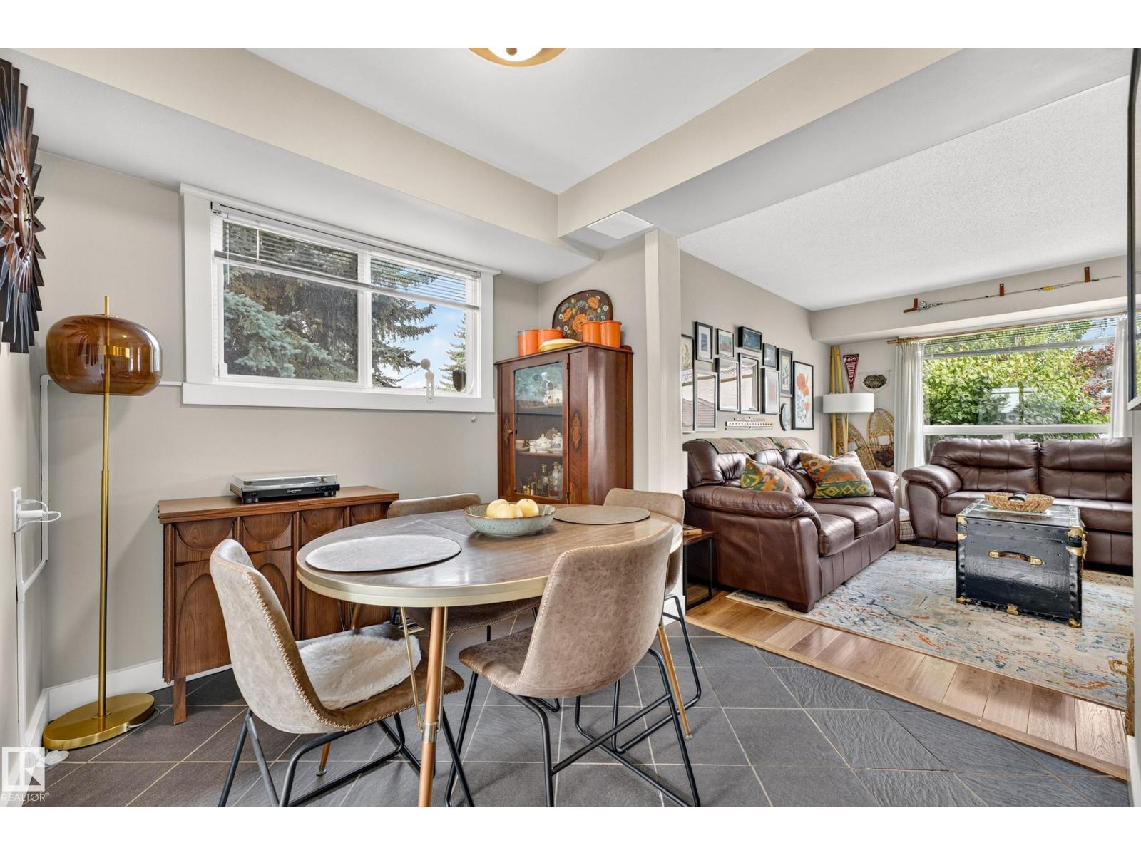 138 DICKINSFIELD CT NW - 10