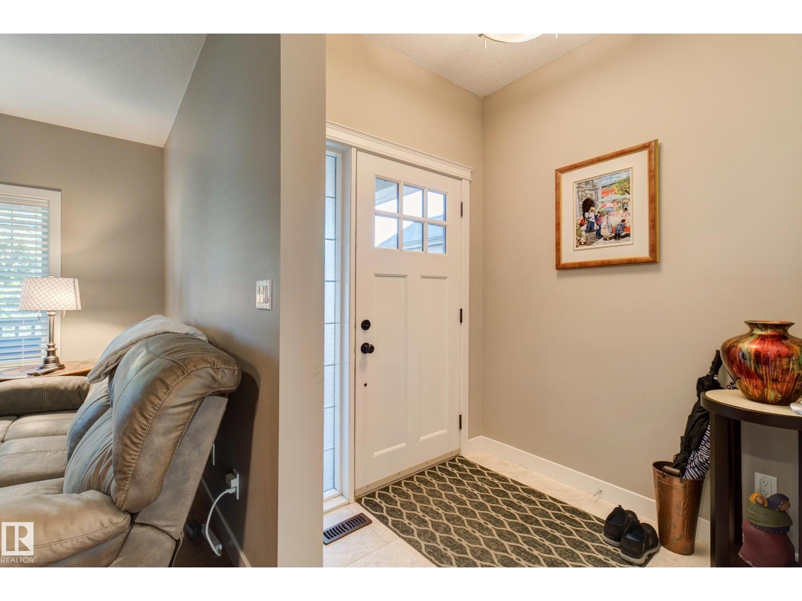 22015 97 AV NW - 4