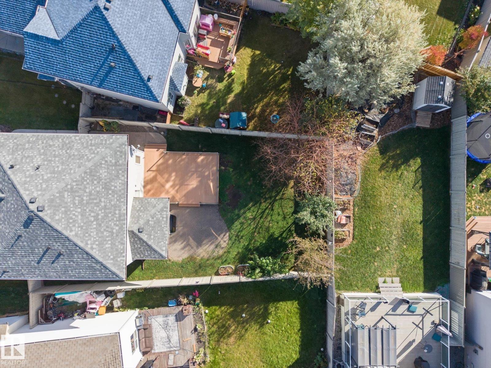 11531 11 AV SW - 34