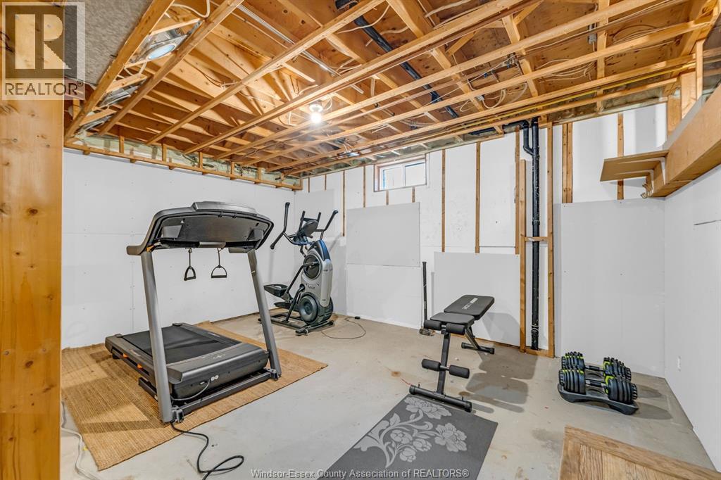 130 Ryan STREET - 38