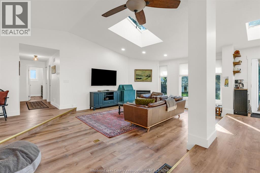 130 Ryan STREET - Image 16