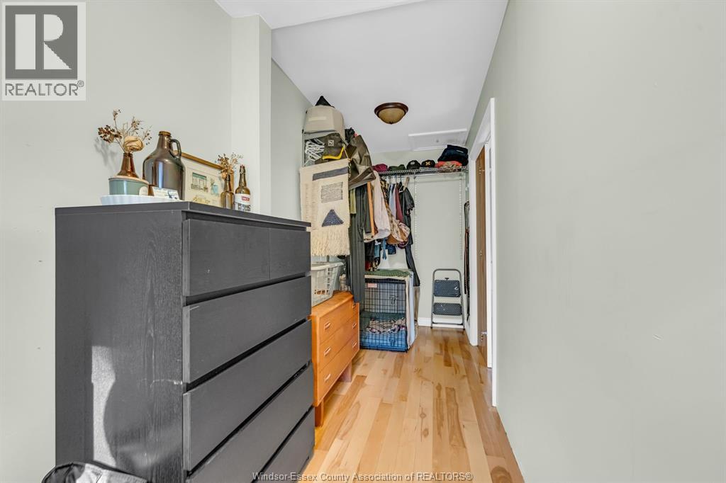 130 Ryan STREET - 34