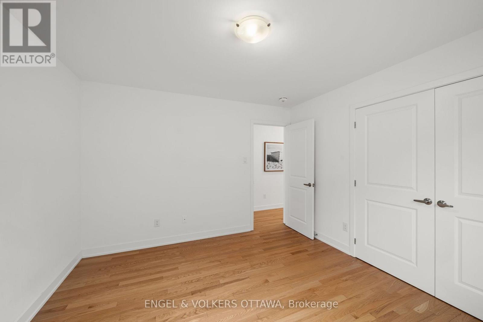 154 Winterhaven Drive — photo 31