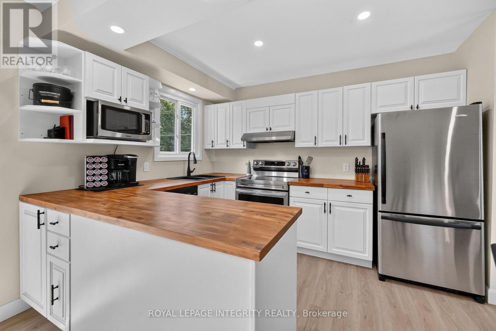 195 FRANCOIS STREET - Image 12