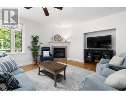 136 Macpherson Way, Drummond/north Elmsley, ON K7H3C9 Photo 13