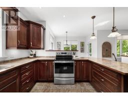 136 Macpherson Way, Drummond/north Elmsley, ON K7H3C9 Photo 18