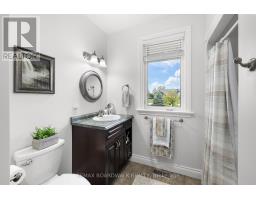 136 Macpherson Way, Drummond/north Elmsley, ON K7H3C9 Photo 25