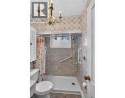 3pc Bathroom - 52 Arran Street, Campbellton, NB E3N1K8 Photo 14