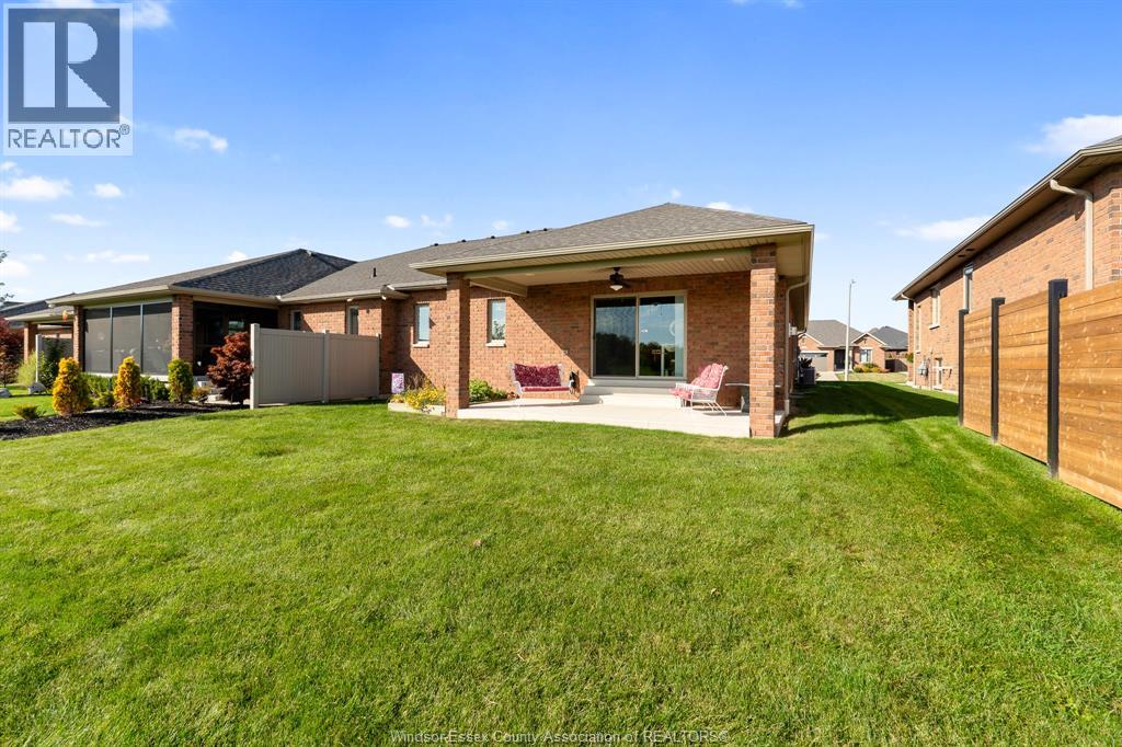66 YORK BOULEVARD - Image 39