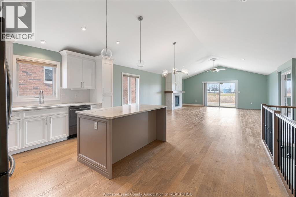 66 YORK BOULEVARD - Image 8