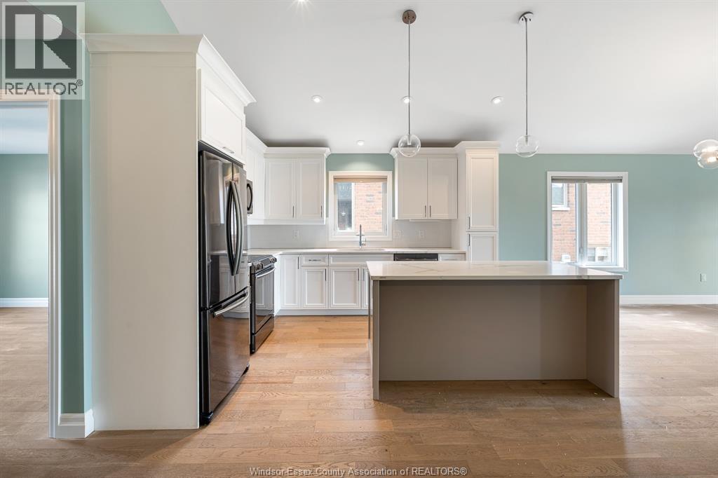 66 YORK BOULEVARD - Image 9