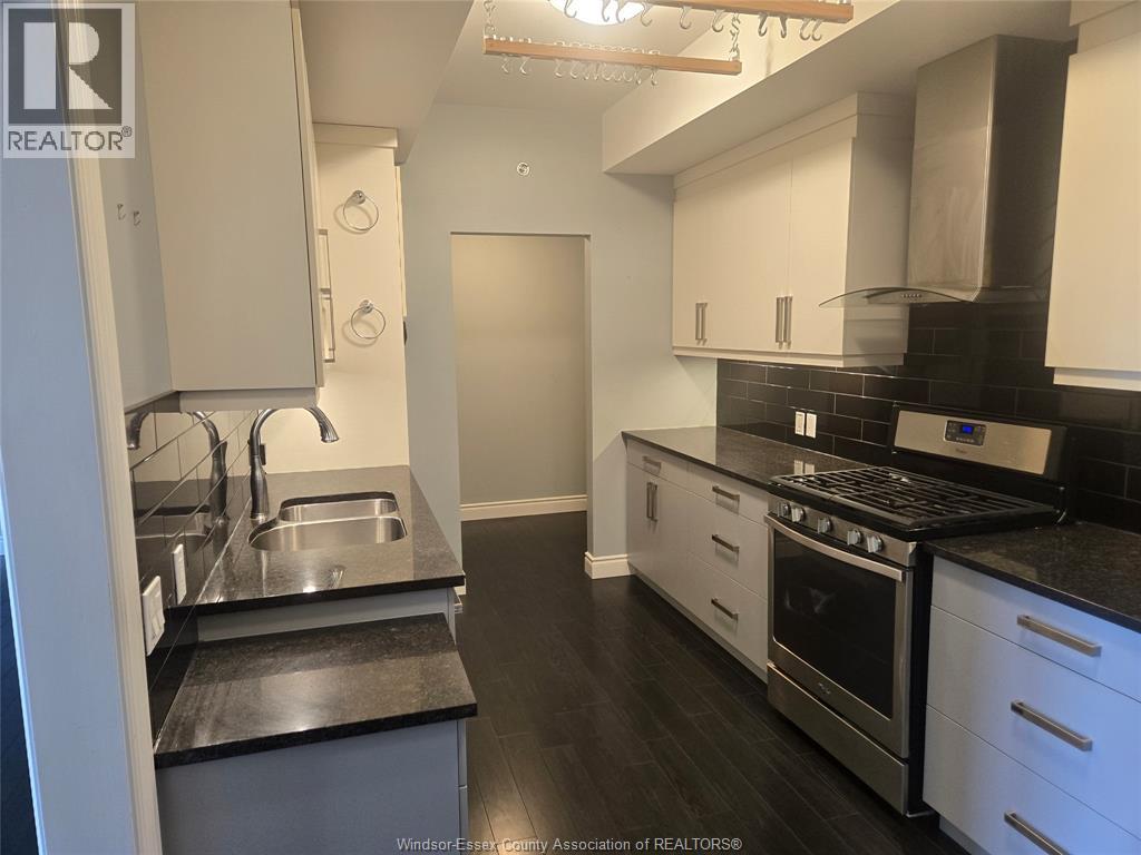 #410 8475 WYANDOTTE STREET East - 2