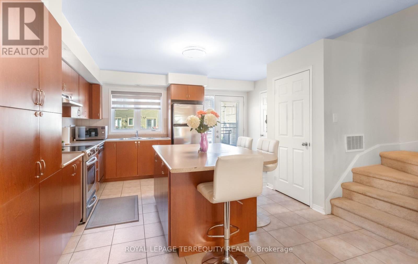 4- 3025 Destination Drive, Mississauga, ON photo 16