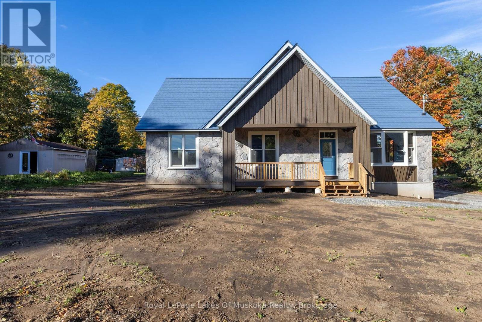 455 WELLINGTON STREET - 3