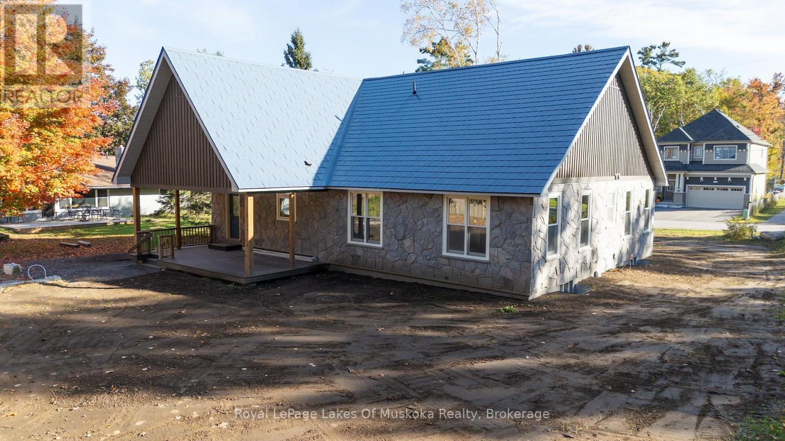 455 WELLINGTON STREET - 45