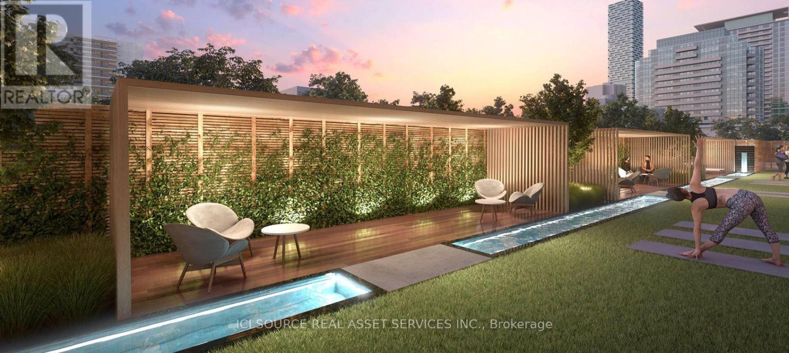 127 Broadway Avenue — photo 13