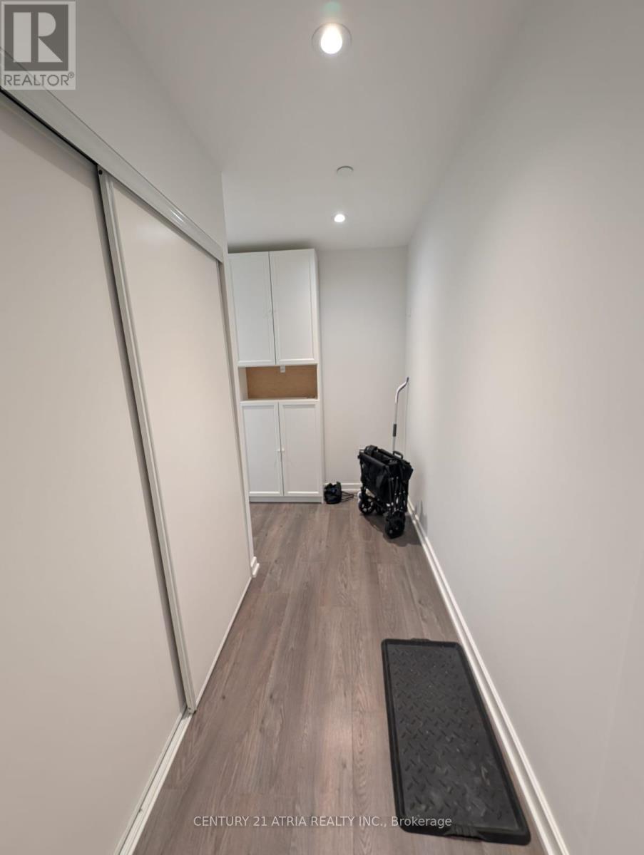 62 Forest Manor Road — photo 7