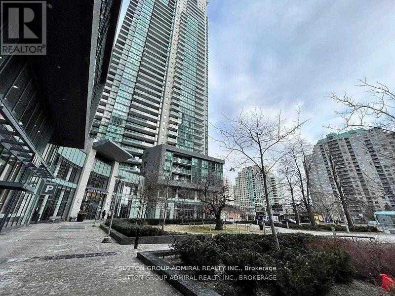 5168 Yonge Street — photo 23
