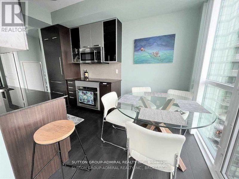 5168 Yonge Street — photo 7