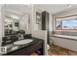 8015 158 Av Nw, Edmonton, AB T5Z2T7 Photo 30