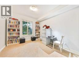 3104, 15 Sunset Square - photo 13